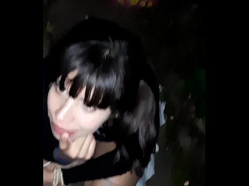 ❤️ Tänaval paisunud peenise vastu kommi eest ️ Sluts at porn et.quizfarmature.ru